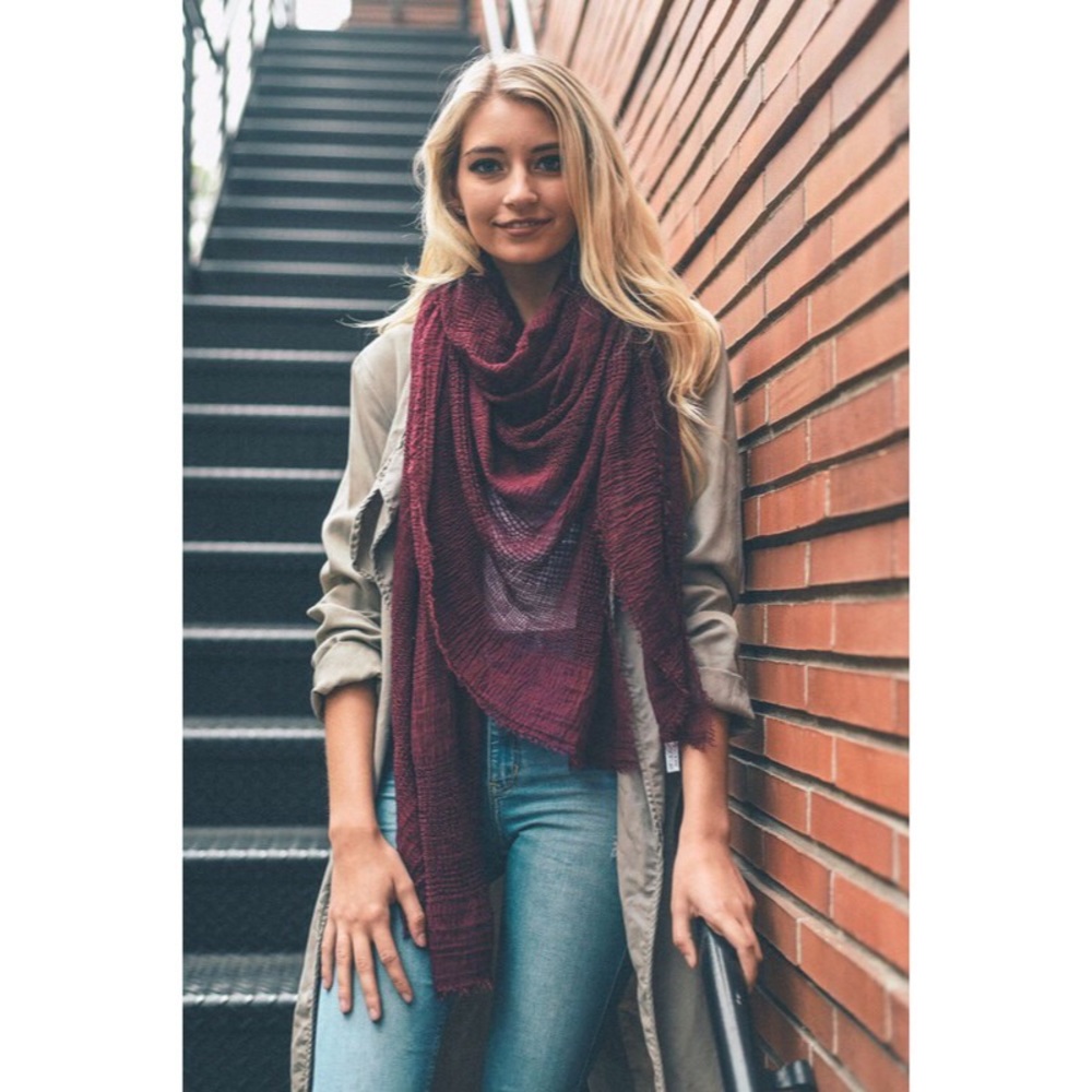 Put Together Shredded Light Scarf - Burgundy - Picture 2 of 4